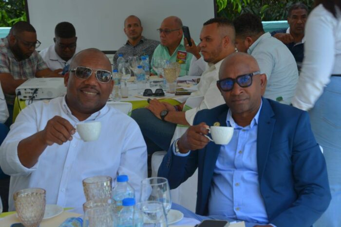 La imagen tiene un atributo ALT vacío; su nombre de archivo es enc14-1-700x466.jpg